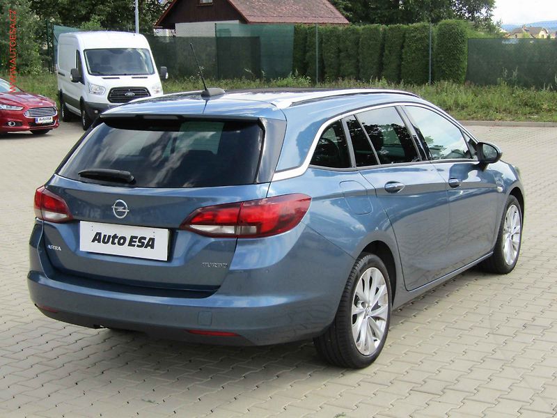 Opel Astra (2017) 1.4 T, ČR, AT, AC, temp. - fotka 4 z 23