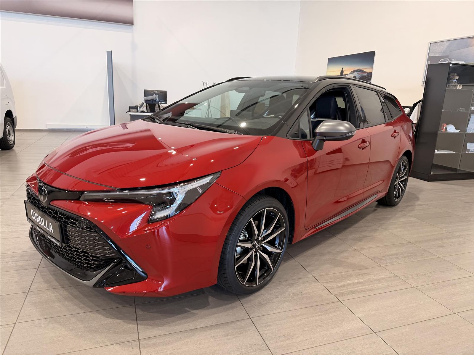 Toyota Corolla GR Sport  1.8 (140k) hybrid