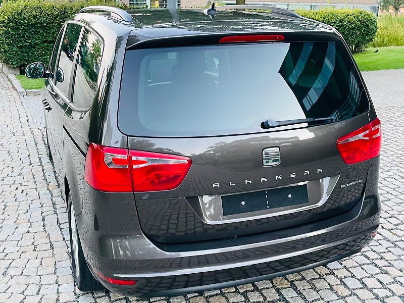 Seat Alhambra 2.0TDI MANUÁL 7MÍST SERVISKA - fotka 16 z 50