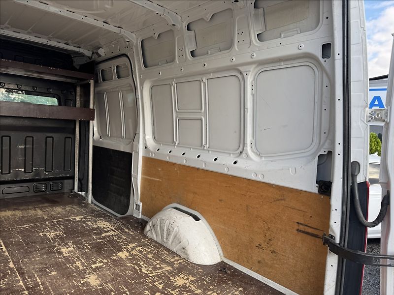 Hyundai H 350 2,5 DPH VÝHŘEV LONG ČR TAŽNÉ - fotka 35 z 36