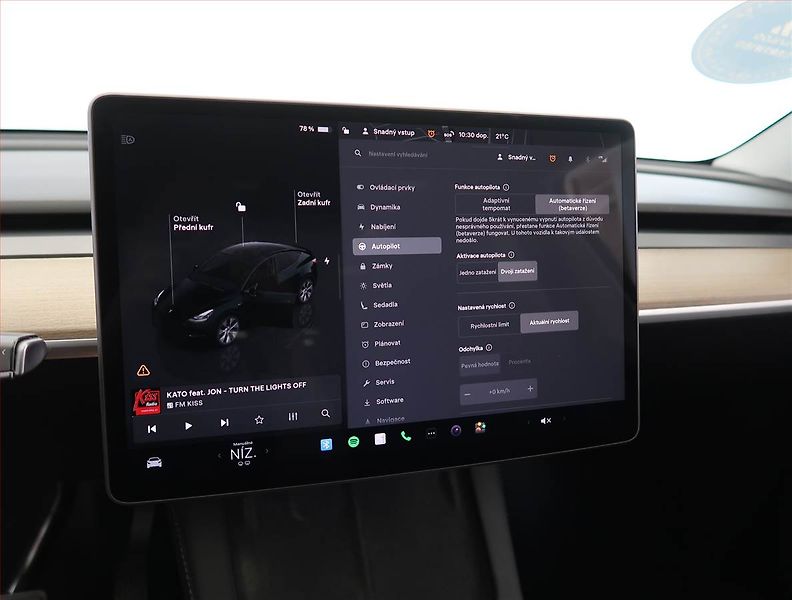 Tesla Model Y (2023) Long Range AWD 79kWh, SoH 91% - fotka 22 z 33