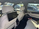 BMW X7 M50d INDIVIDUAL 7 MIST  - náhled 14