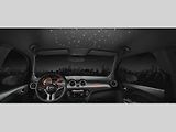 Opel Adam a strop s hvězdným nebem.