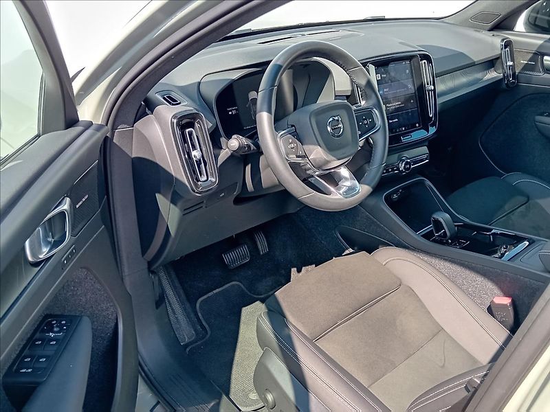 Volvo C40 1,0 AWD RECHARGE ULTIMATE - fotka 5 z 25