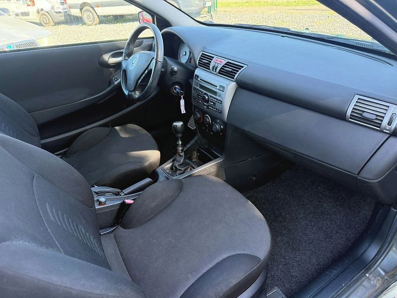 Fiat Stilo (2007) 1.4i, 70kw Původ ČR Nová STK - fotka 9 z 17
