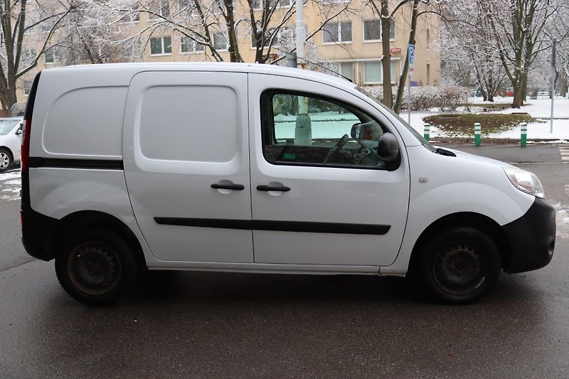 Renault Kangoo 1.5DCI 55kW ČR DPH - fotka 9 z 40