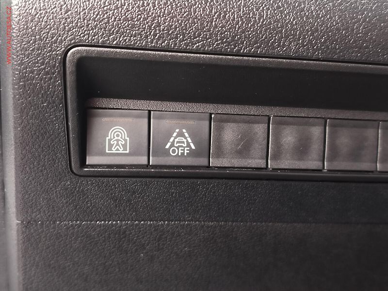 Toyota ProAce City Verso (2022) 1.5D-4D, 1.maj,ČR, Family - fotka 20 z 24