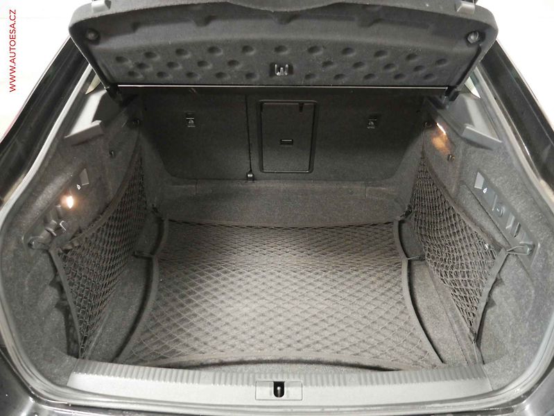 Škoda Superb (2017) 2.0 Tsi 4x4, ČR, DSG, navi - fotka 7 z 26