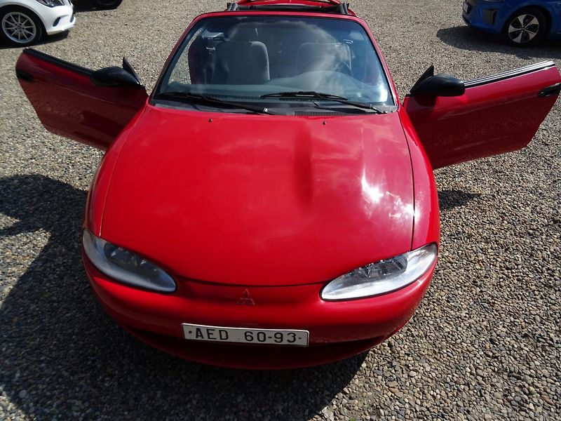 Mitsubishi Eclipse (1996) 2,4 SPYDER - fotka 22 z 32