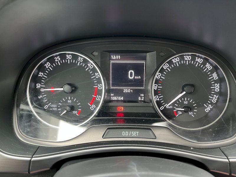 Škoda Fabia (2015) 1.4 TDI 66kW Style - fotka 12 z 23