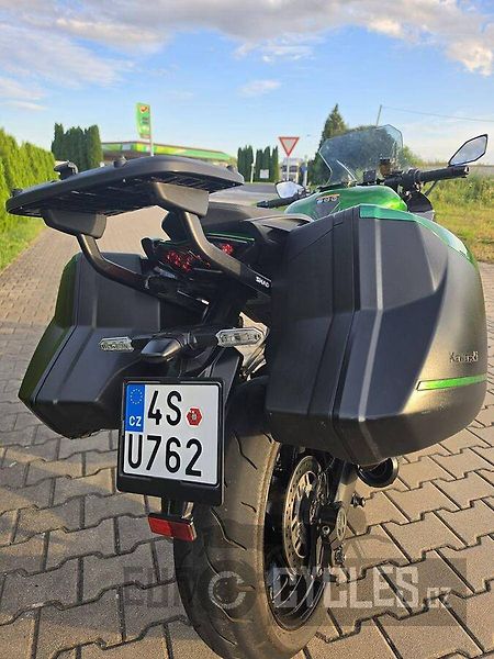 Kawasaki Ninja 1000 SX (2020) - fotka 6 z 20
