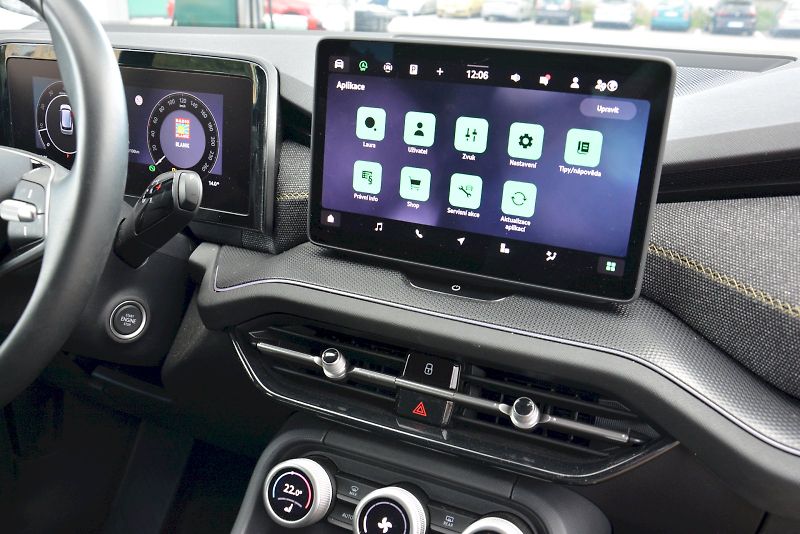 Škoda Kodiaq (2025) 2.0 TDI 142 kW 4x4 Selection D - fotka 21 z 26