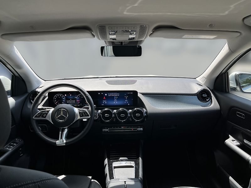 Mercedes-Benz GLA 220 4MATIC Progressive Line - fotka 14 z 21