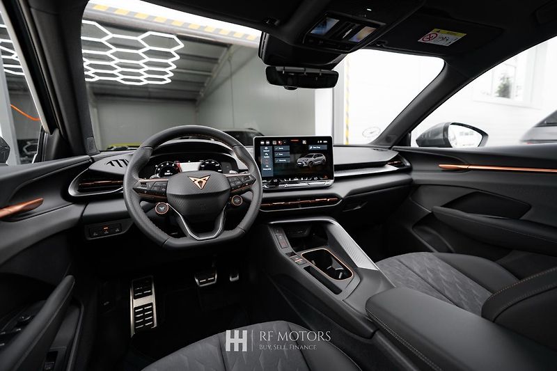 Cupra Terramar (2025) VZ 2.0 TSI 265 4DRIVE - fotka 11 z 51