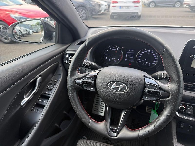 Hyundai i30 (2023) N LINE 1.0T-GDI 88kW CZ DPH - fotka 11 z 11