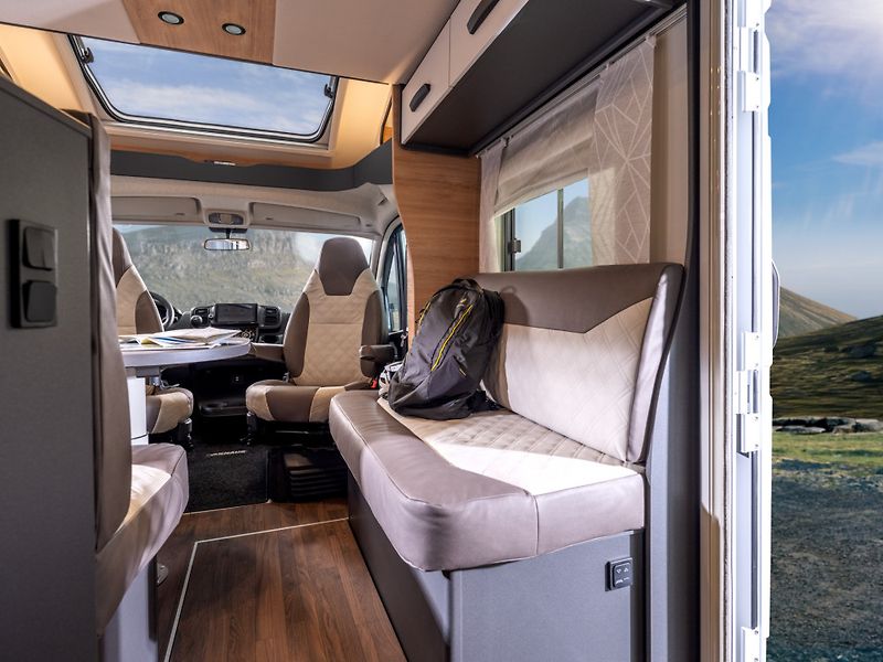 Knaus (2027) L!VE TI 650 MF Platinum Select - fotka 2 z 11