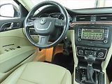 Škoda Superb (2011) Elegance 3.6 FSI V6, 4X4 - náhled 7