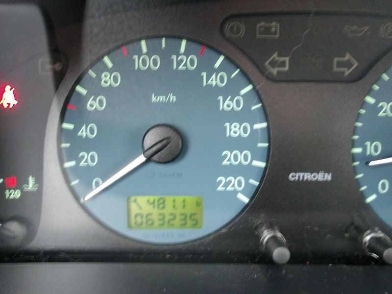 Citroën Xsara 1,4i ČR NAJ.63000 km !!! - fotka 25 z 38