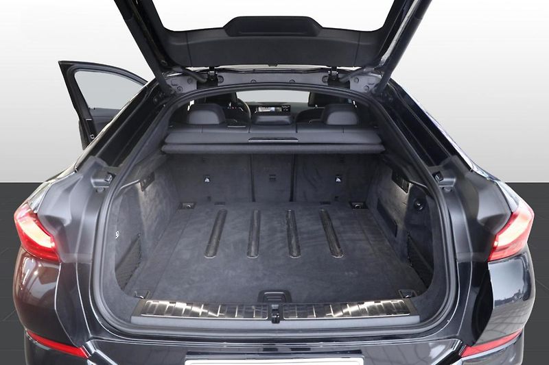 BMW X6 xDrive40d - fotka 8 z 31