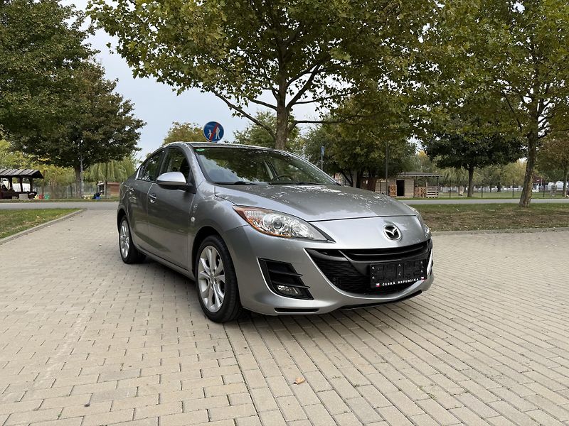 Mazda 3 1.6 Exclusive-Line - fotka 15 z 34
