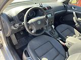 Škoda Octavia 2,0 TDi 103KW TAŽNÉ STK 7/2027 - náhled 9