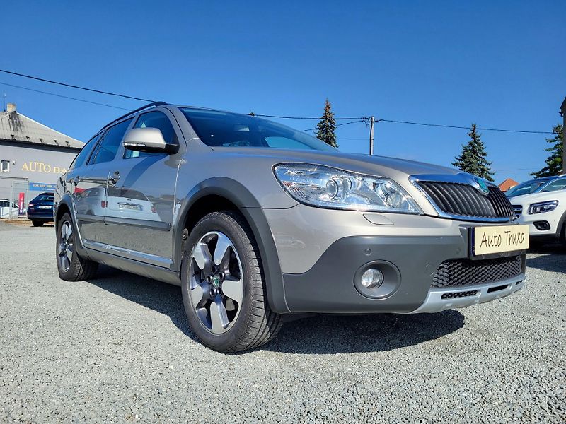 Škoda Octavia 2.0 TDi 103kW SCOUT 4x4 - fotka 29 z 45