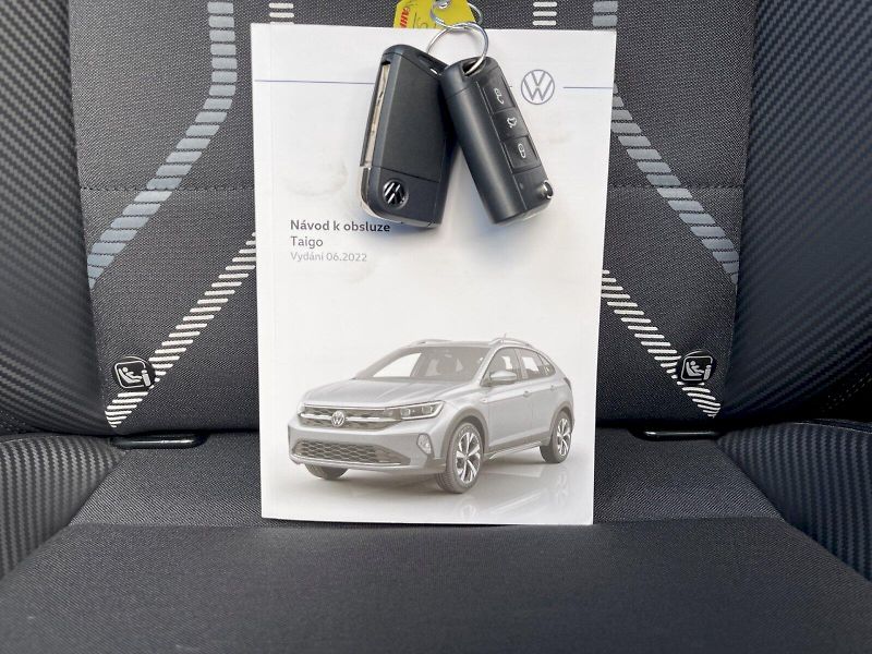 Volkswagen Taigo (2023) 1.0 TSI 81 kW Style Plus - fotka 32 z 33