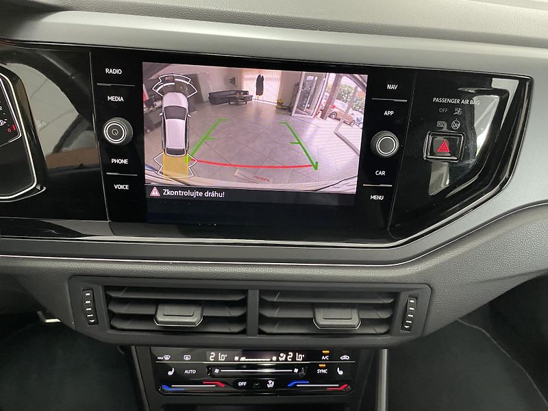Volkswagen Taigo 1.5 TSi R-Line  DSG ČR 1.MAJ  - fotka 27 z 30