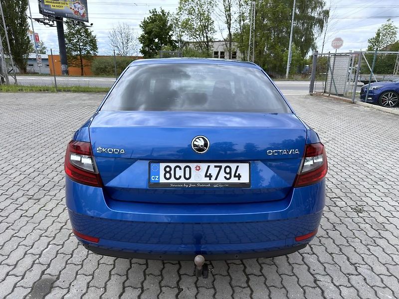 Škoda Octavia 1.4 TSI 110 kW ČR, serviska - fotka 4 z 17