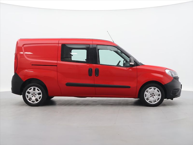 Fiat Dobló 1,6 JTD 77KW 5 Míst CZ - fotka 8 z 25