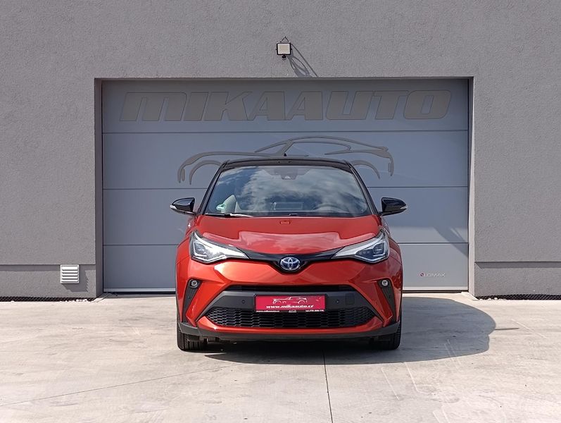 Toyota C-HR 2.0HEV PREMIERE ČR 1.MAJITEL - fotka 2 z 35