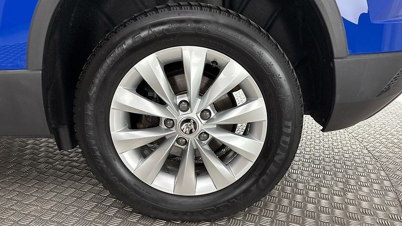 Škoda Karoq 2.0 TDI DSG 4x4 Ambition - fotka 19 z 27