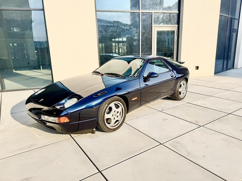 Porsche 928 (1992) GTS - fotka 2 z 65