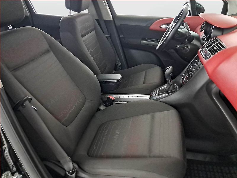 Opel Meriva (2011) 1.7 CDTI, Automat, Tempomat - fotka 9 z 16