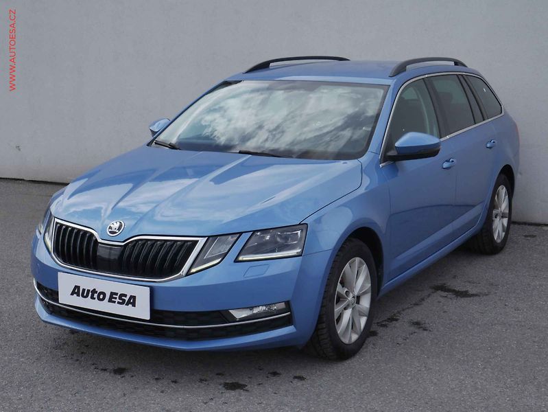 Škoda Octavia (2017) 1.6 TDi, ČR, STK 9/2027 - fotka 3 z 13