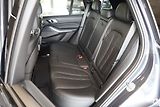 BMW X5 M50d, M Professional, Masáž - náhled 51