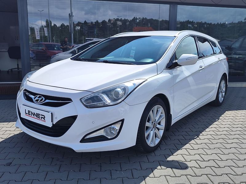 Hyundai i40 1.7 CRDI/100kW Experience AT - fotka 1 z 29