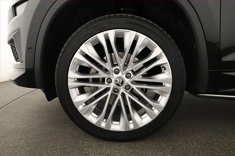 Škoda Kodiaq (2023) 2.0 TDI 4x4 - fotka 20 z 20