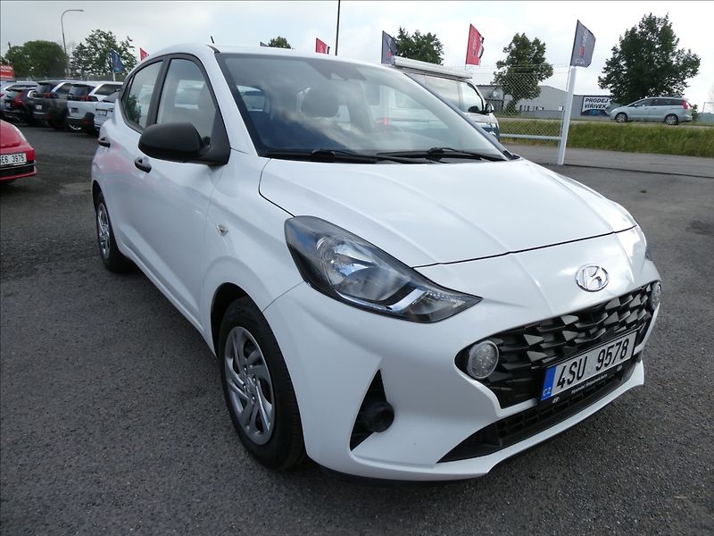 Hyundai i10 1,0 MPi 50kW Classic,tempomat - fotka 1 z 40