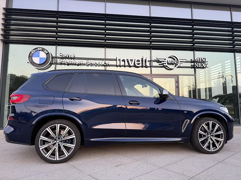 BMW X5 (2019) BMW / X5 / M50i xDrive / FULL - fotka 9 z 25