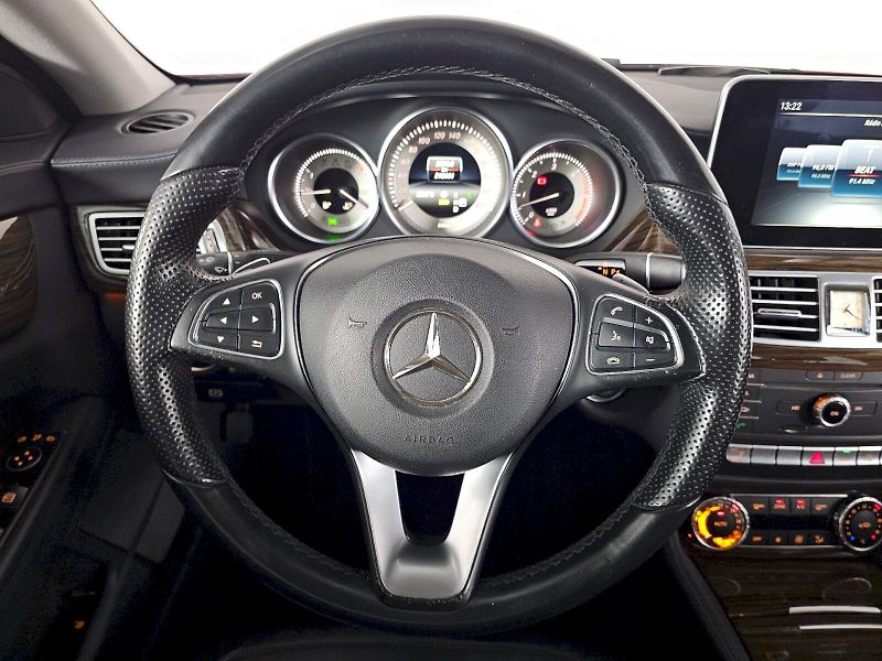 Mercedes-Benz CLS (2016) 350 D 190kW 4MATIC - fotka 8 z 30