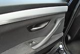 BMW Řada 5 (2013) 535d Xdrive,M-paket,S.kniha - náhled 33