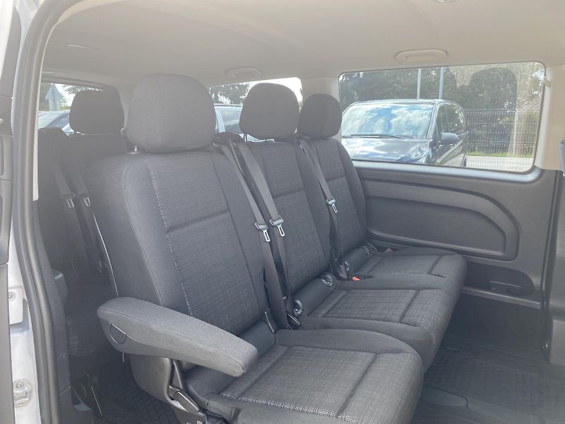 Mercedes-Benz Vito 119 CDI/L 4M Tourer - fotka 16 z 24