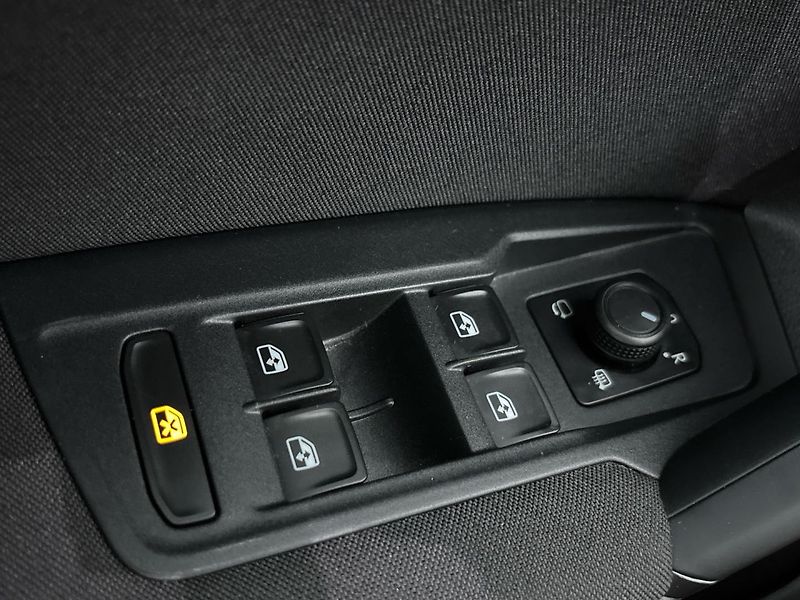 Volkswagen Tiguan Maraton Edition DSG - fotka 21 z 30