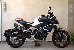 CFMOTO 800 NK (2025) 800NK Sport - krásný stav,serv - fotografie inzerátu