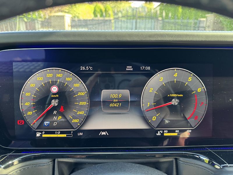 Mercedes-Benz Třídy G (2023) G500,AMG,V8,ZÁRUKA,MAX,1.MAJ. - fotka 30 z 32