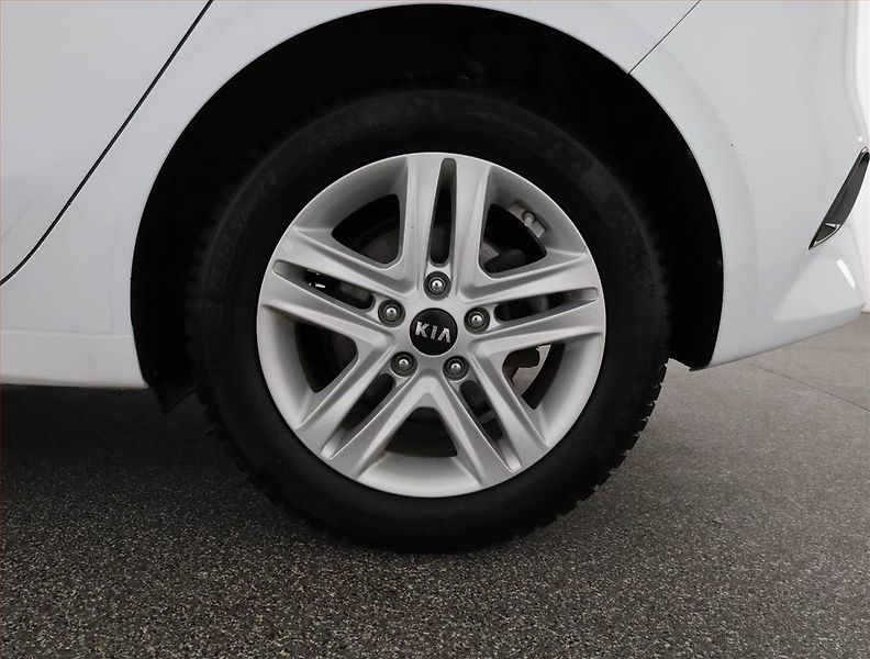 Kia Ceed (2019) 1.4 T-GDI, Serv.kniha - fotka 19 z 19