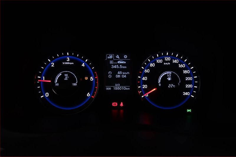 Hyundai i40 (2018) 1.7 CRDi, Navi, Tempomat - fotka 11 z 17