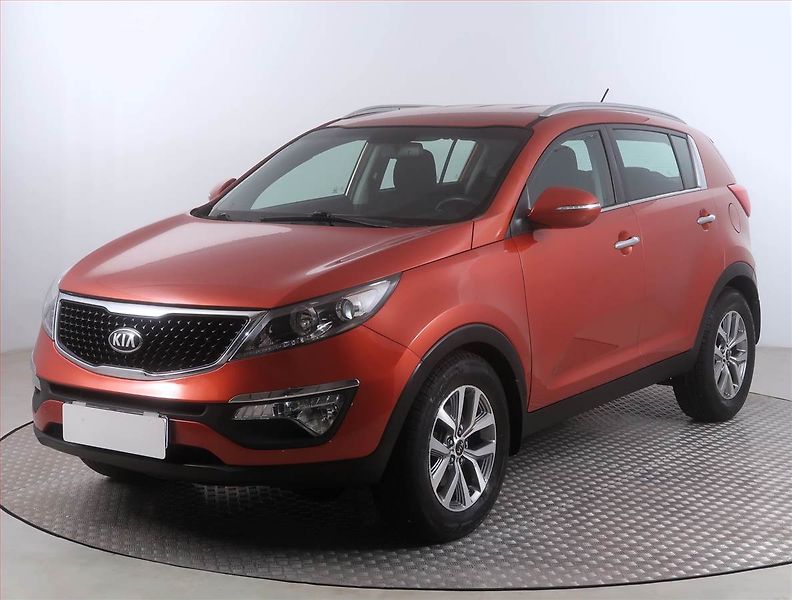 Kia Sportage (2015) 1.7 CRDi, Serv.kniha, Tempomat - fotka 2 z 14