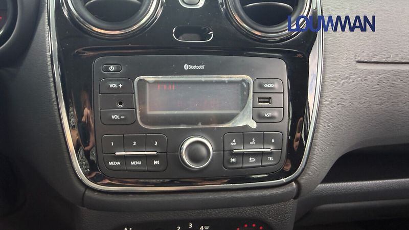 Dacia Dokker 1.6 SCe 75kW Access - fotka 9 z 25